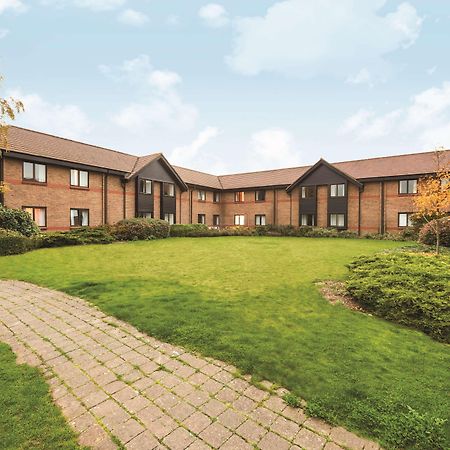 Ramada By Wyndham Cambridge Ξενοδοχείο Fen Drayton Εξωτερικό φωτογραφία