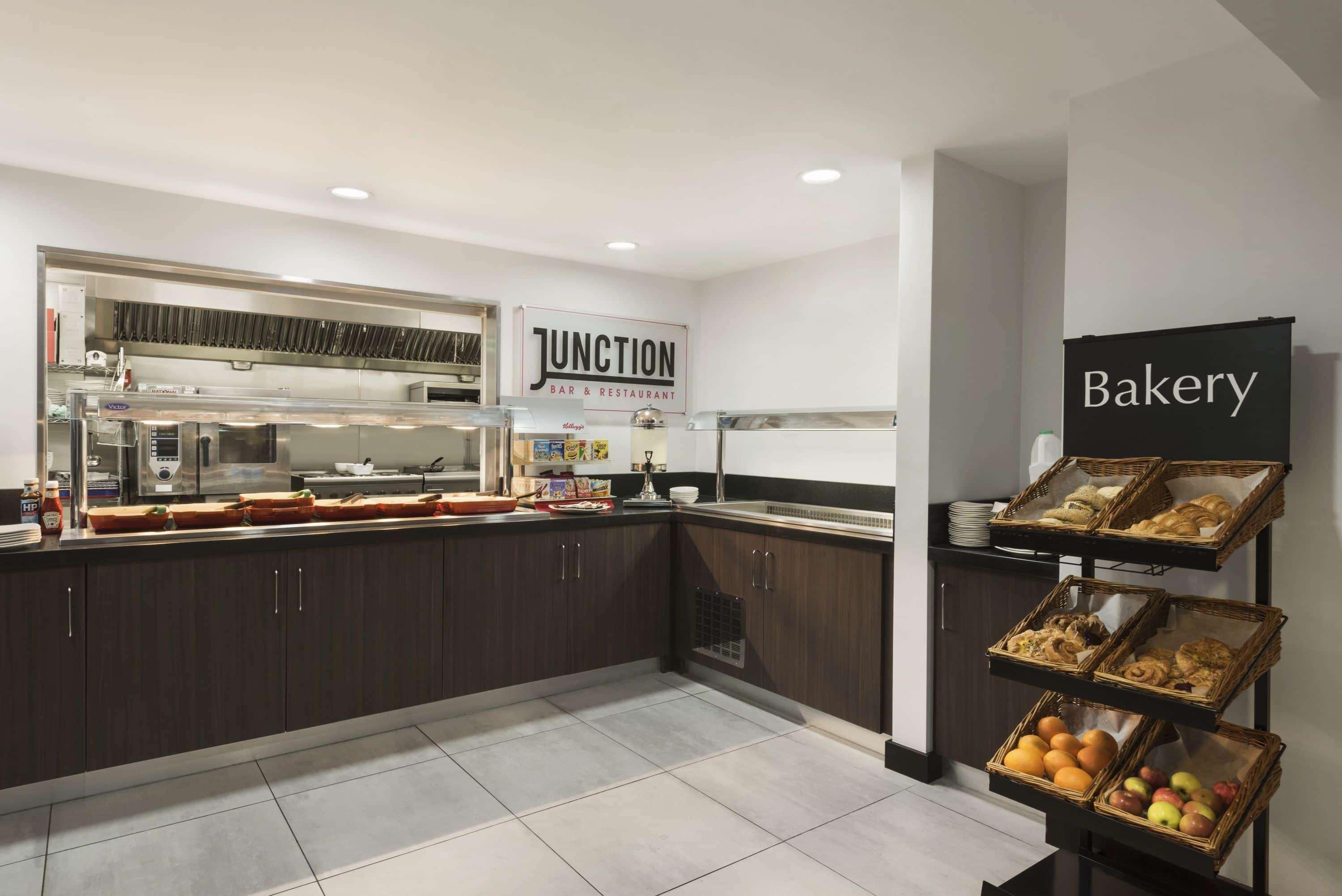 Ramada By Wyndham Cambridge Ξενοδοχείο Fen Drayton Εξωτερικό φωτογραφία