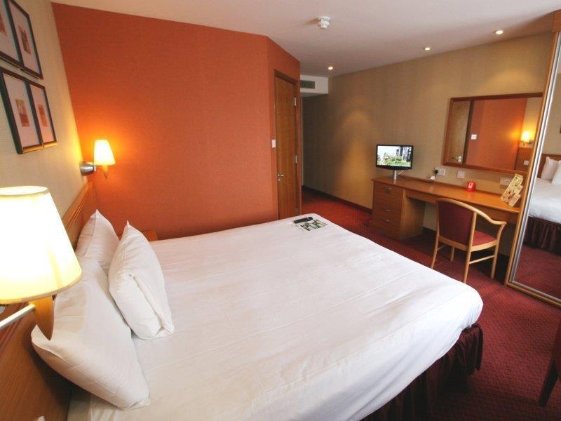 Ramada By Wyndham Cambridge Ξενοδοχείο Fen Drayton Εξωτερικό φωτογραφία